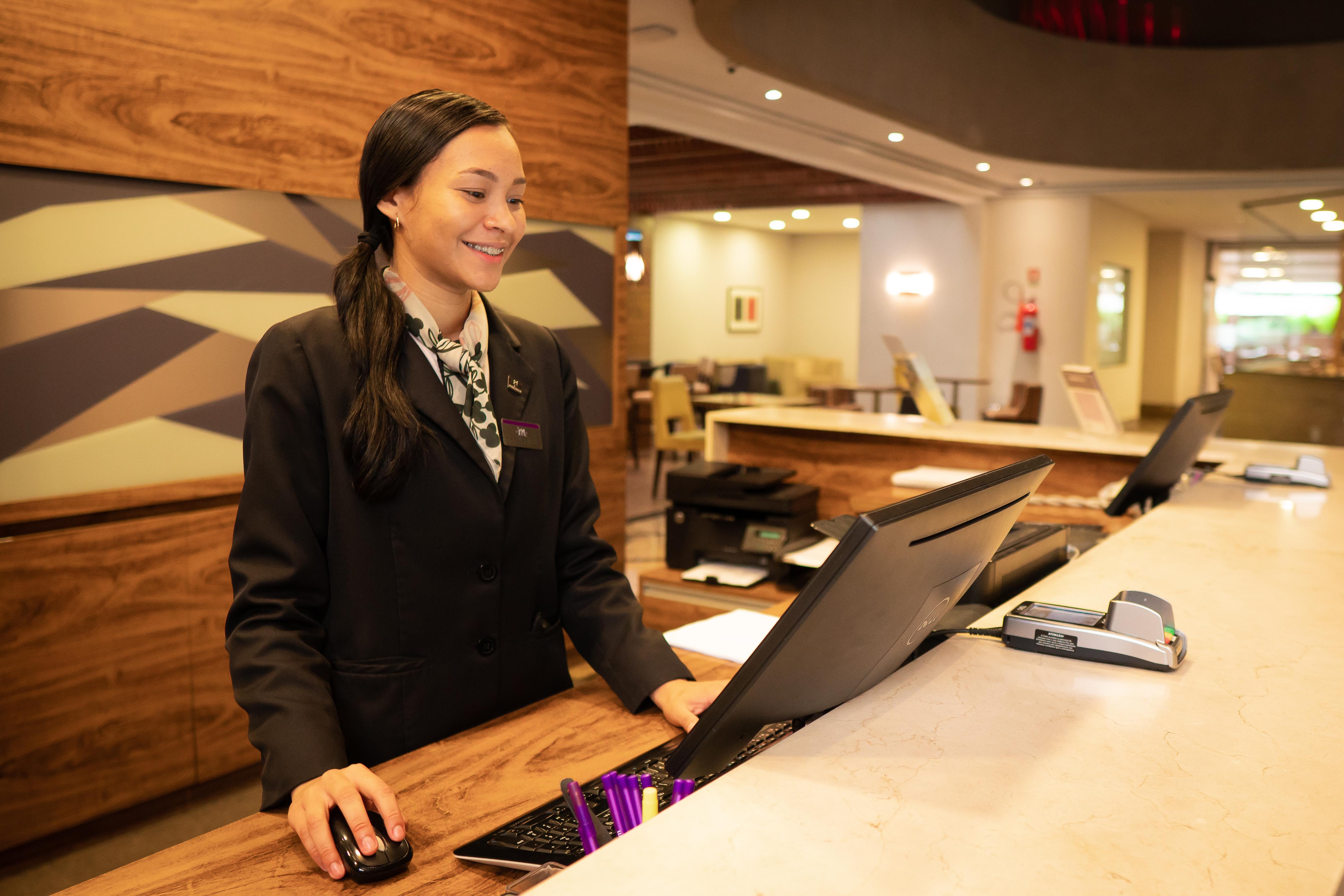 Mercure Curitiba Golden Exterior foto