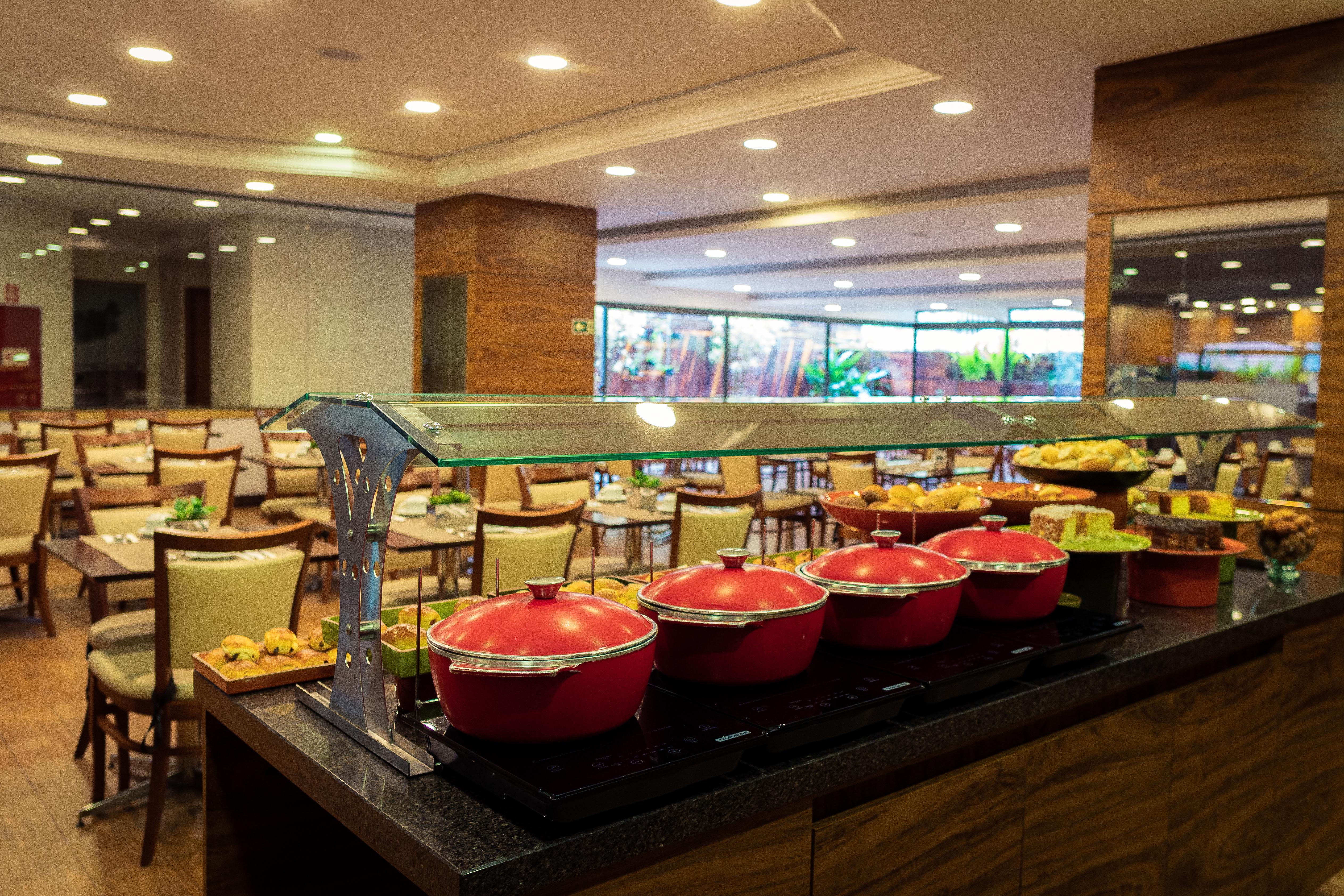 Mercure Curitiba Golden Exterior foto